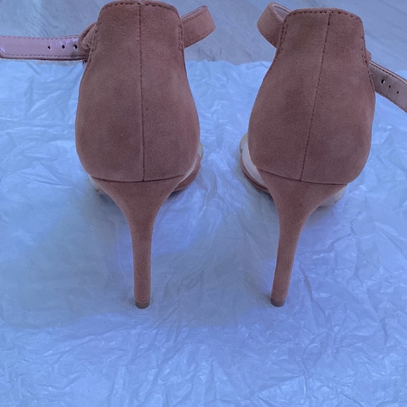 High heels - Picture 5 of 5